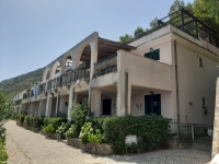 Appartamento al piano terra (1° lato mare)                     a Gioiosa Marea, Residence 