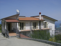Casa indipendente a Sorrentini frazione di Patti